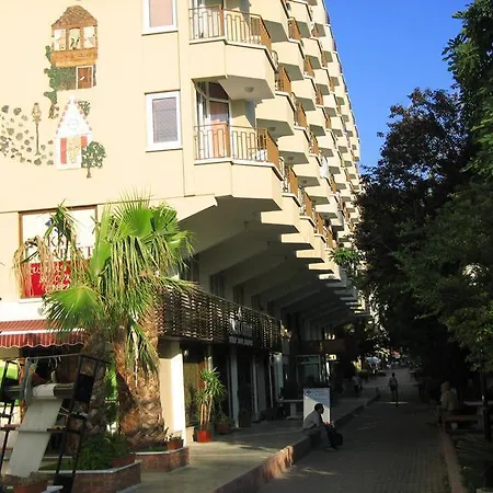 Otel Surtel Kuşadası