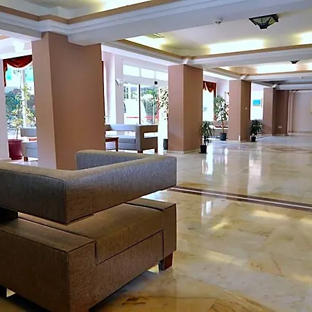 Otel Surtel 3*
