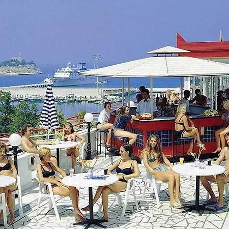 Hotel Surtel 3*