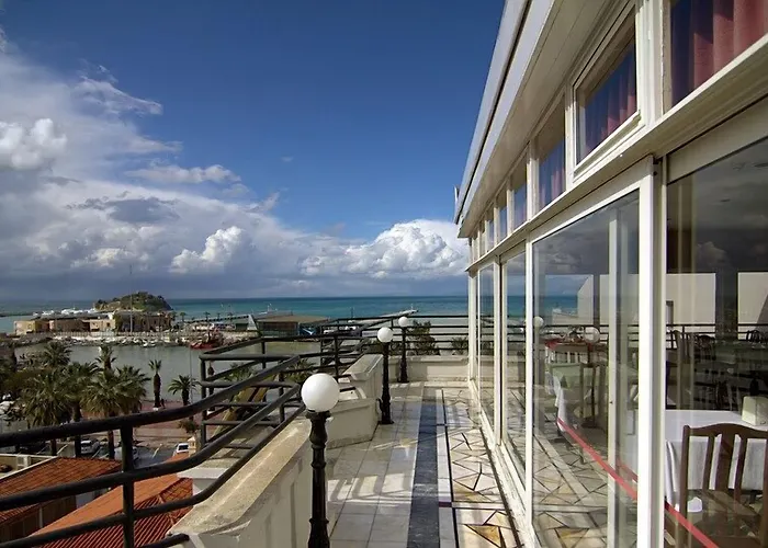 Surtel Hotell 3*