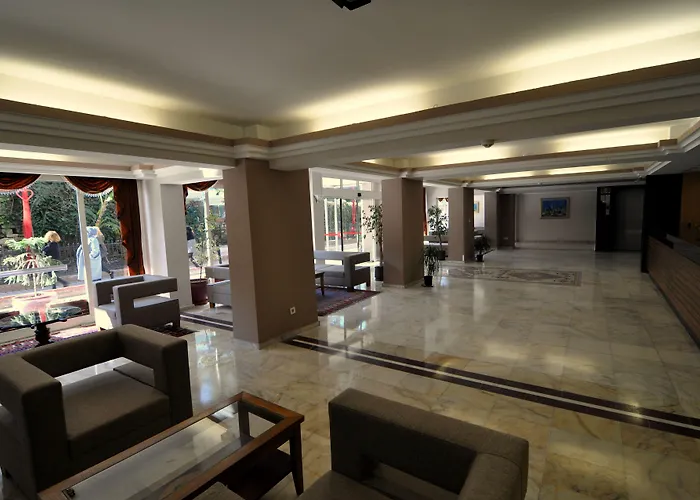 Surtel Hotell Kusadası